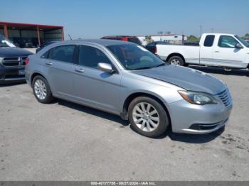  Salvage Chrysler 200