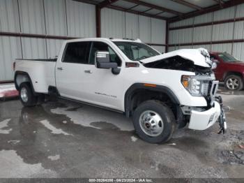  Salvage General Motors Sierra 3500HD