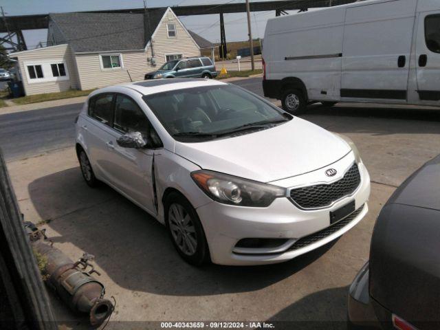  Salvage Kia Forte