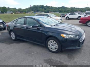  Salvage Ford Fusion