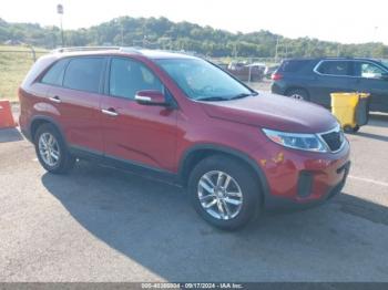  Salvage Kia Sorento