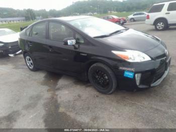  Salvage Toyota Prius