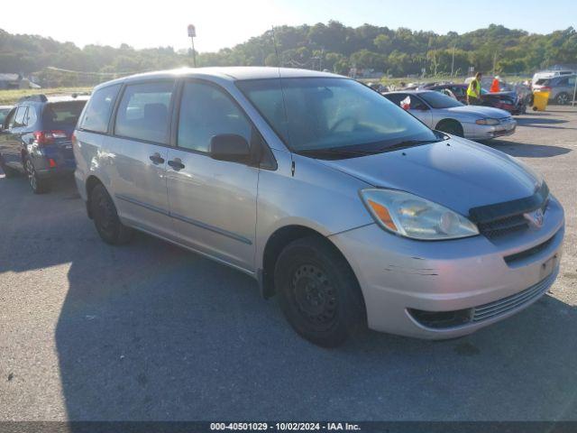  Salvage Toyota Sienna