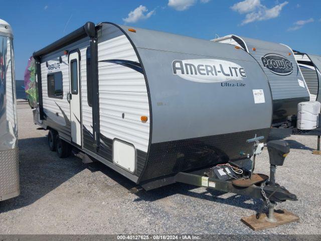  Salvage Gulf Stream Ameri-lite Travel Trailer