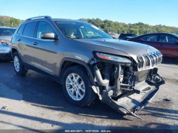  Salvage Jeep Cherokee