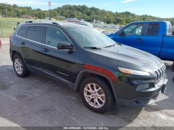  Salvage Jeep Cherokee