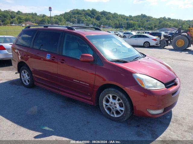  Salvage Toyota Sienna