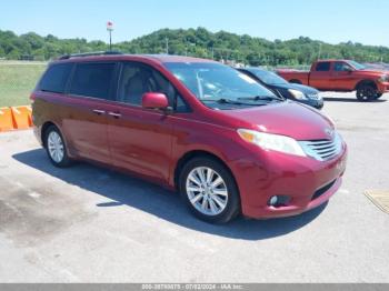  Salvage Toyota Sienna