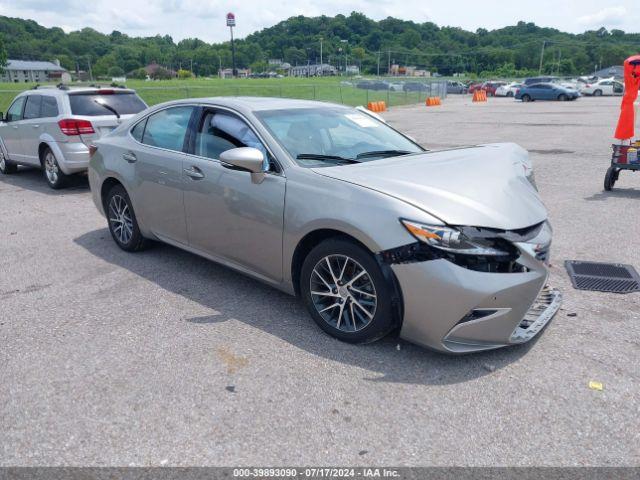  Salvage Lexus Es