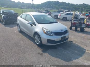  Salvage Kia Rio