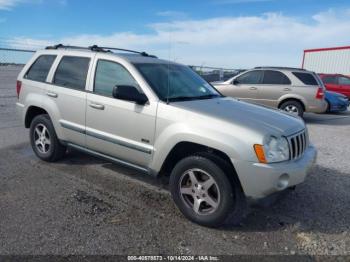  Salvage Jeep Grand Cherokee