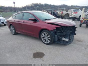  Salvage Chrysler 200