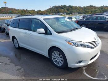  Salvage Toyota Sienna