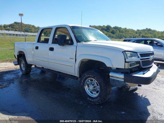  Salvage Chevrolet Silverado 2500