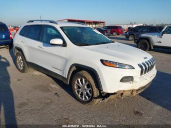  Salvage Jeep Cherokee