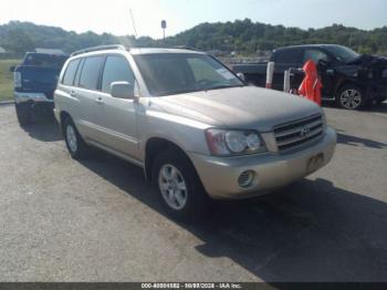  Salvage Toyota Highlander