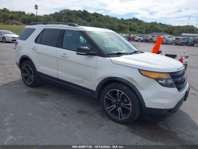  Salvage Ford Explorer