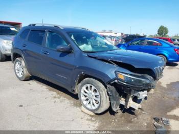  Salvage Jeep Cherokee