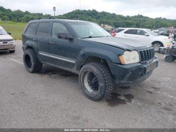  Salvage Jeep Grand Cherokee