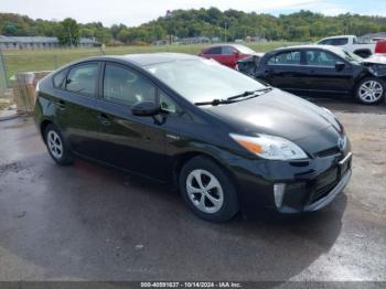  Salvage Toyota Prius