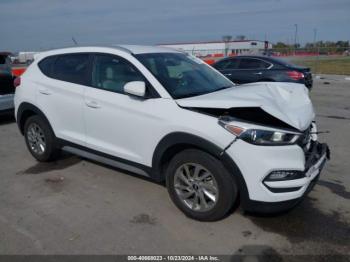  Salvage Hyundai TUCSON