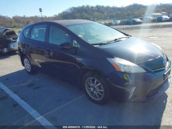  Salvage Toyota Prius v