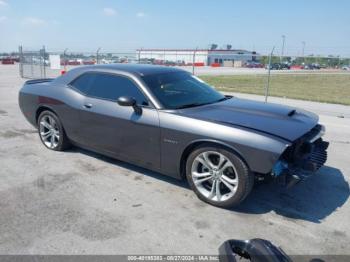  Salvage Dodge Challenger