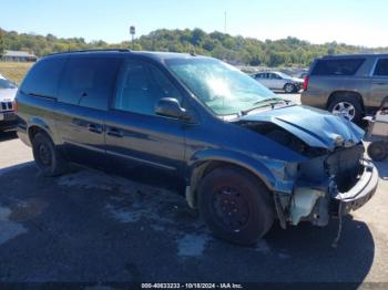  Salvage Chrysler Town & Country