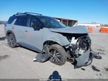  Salvage Nissan Pathfinder