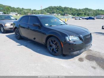  Salvage Chrysler 300