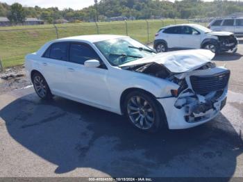  Salvage Chrysler 300