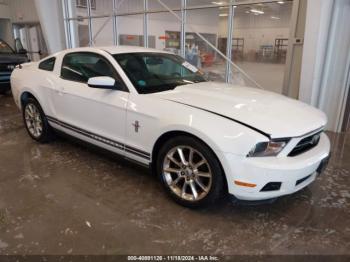  Salvage Ford Mustang