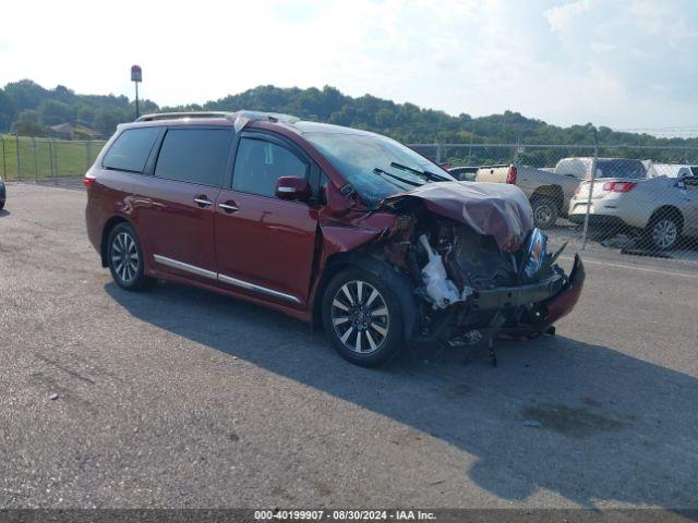  Salvage Toyota Sienna