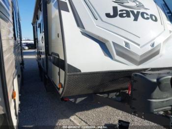  Salvage Jayco Jay Flight Travel Trailer