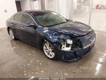  Salvage Nissan Maxima