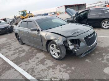  Salvage Chrysler 300