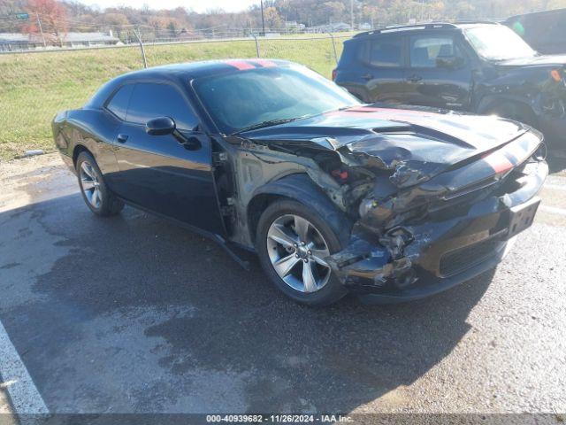  Salvage Dodge Challenger