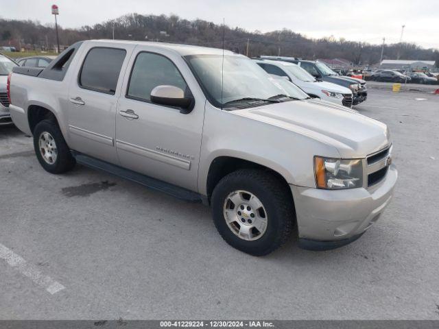  Salvage Chevrolet Avalanche 1500