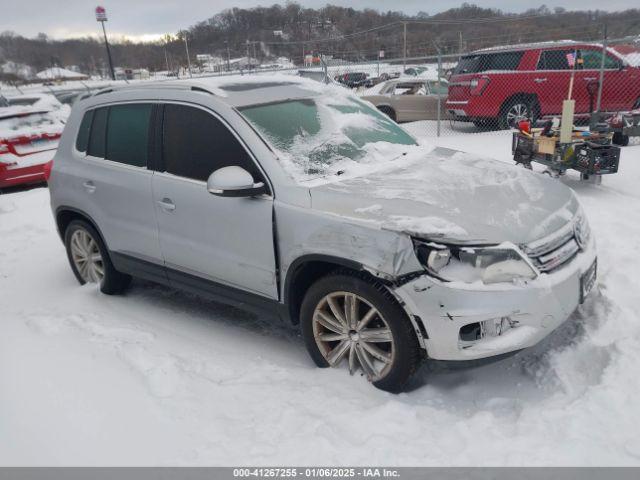  Salvage Volkswagen Tiguan