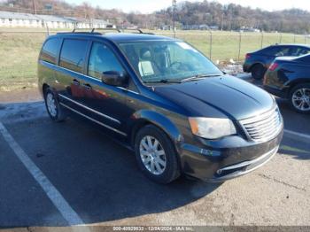  Salvage Chrysler Town & Country