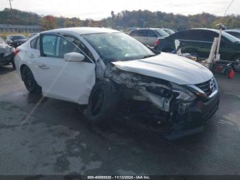  Salvage Nissan Altima