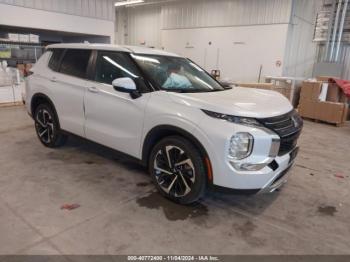  Salvage Mitsubishi Outlander