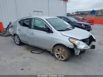  Salvage Nissan Versa