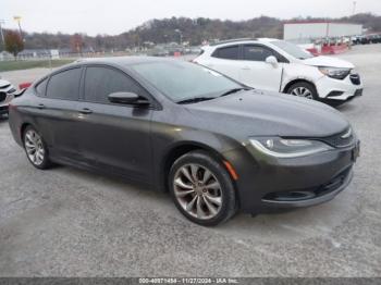  Salvage Chrysler 200