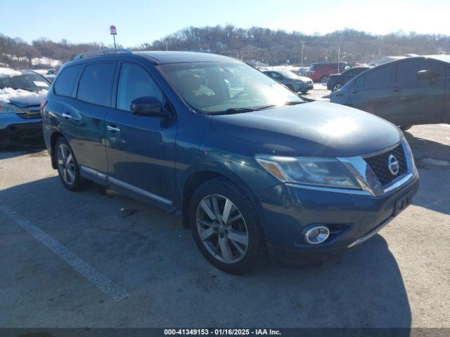  Salvage Nissan Pathfinder