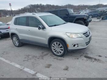  Salvage Volkswagen Tiguan