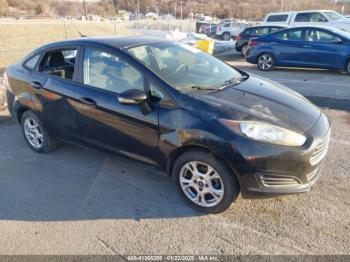  Salvage Ford Fiesta