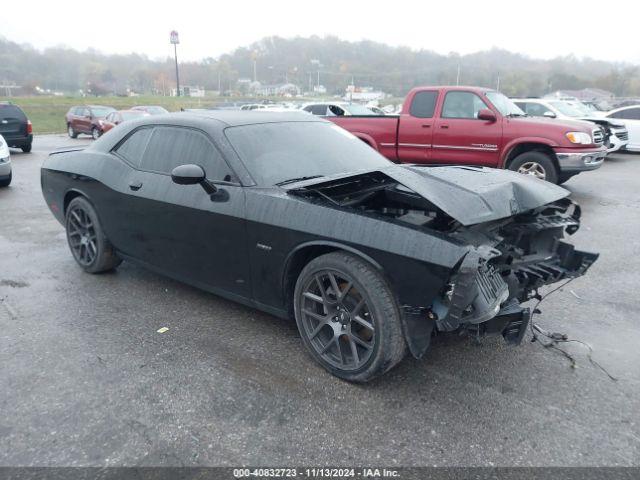  Salvage Dodge Challenger