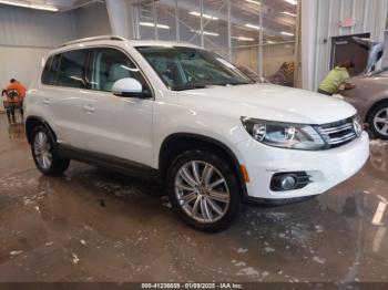  Salvage Volkswagen Tiguan