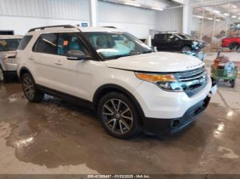  Salvage Ford Explorer